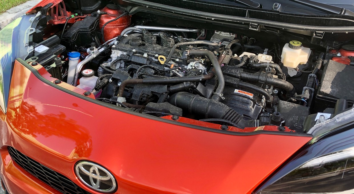 Toyota idzie pod prąd. Nie zamierza rezygnować z silników spalinowych