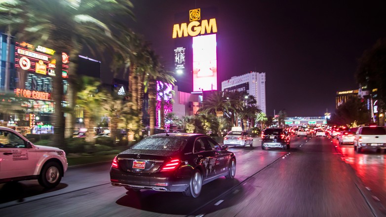 Mercedes S Autonomiczny