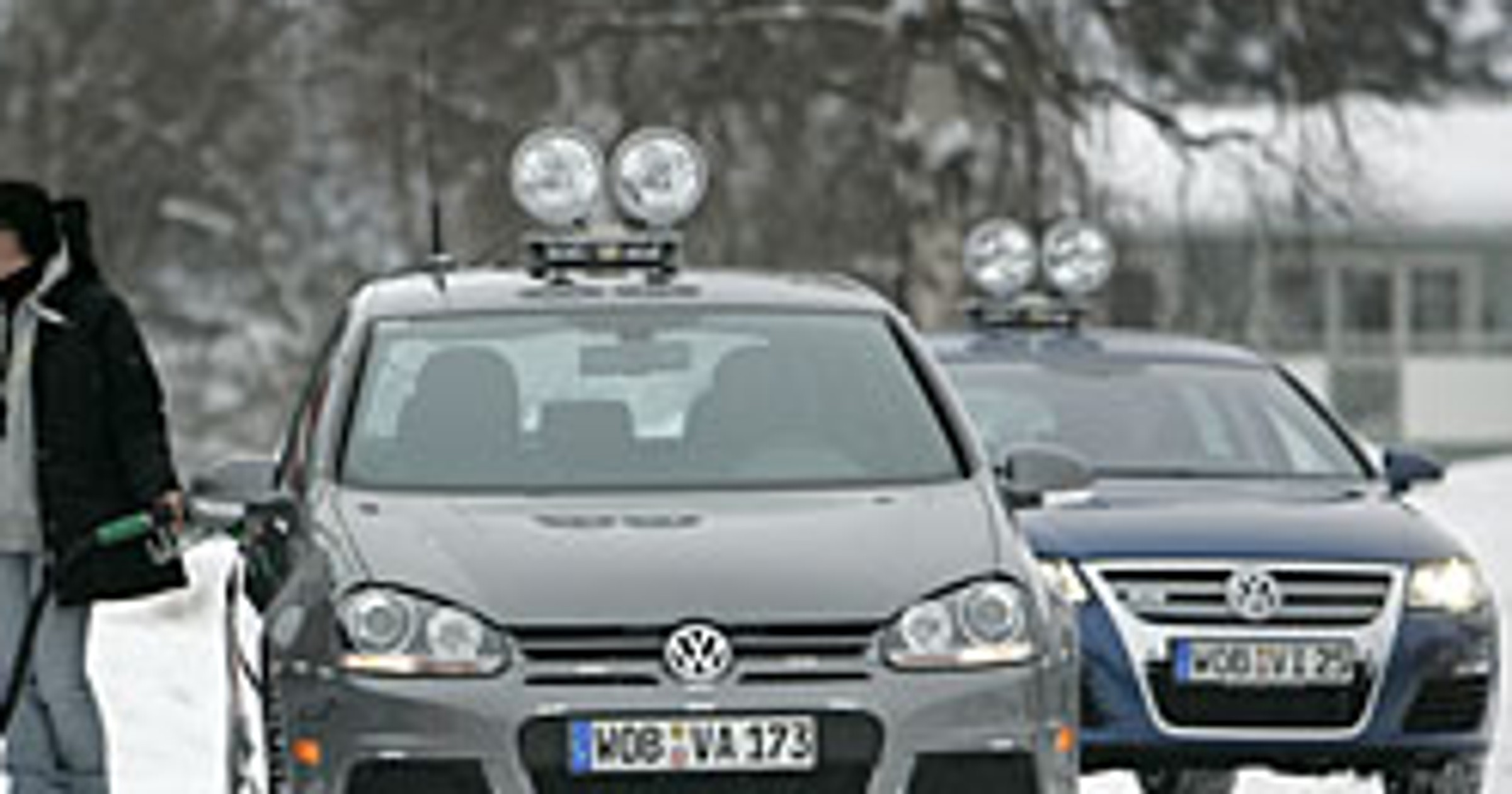 Zdjęcia szpiegowskie: Volkswagen Golf R36