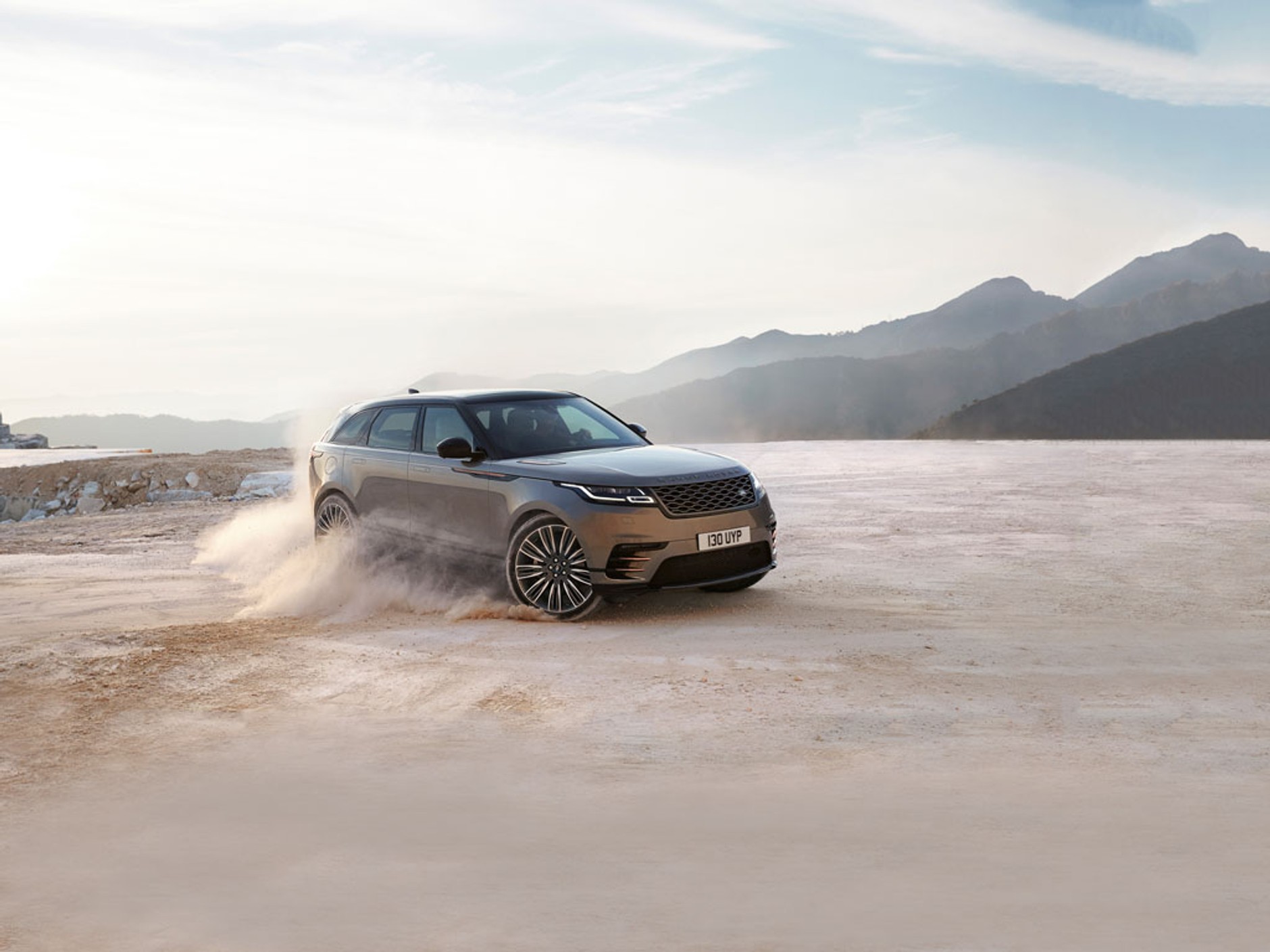 Range Rover Velar - piękny i Inteligentny Techno-SUV