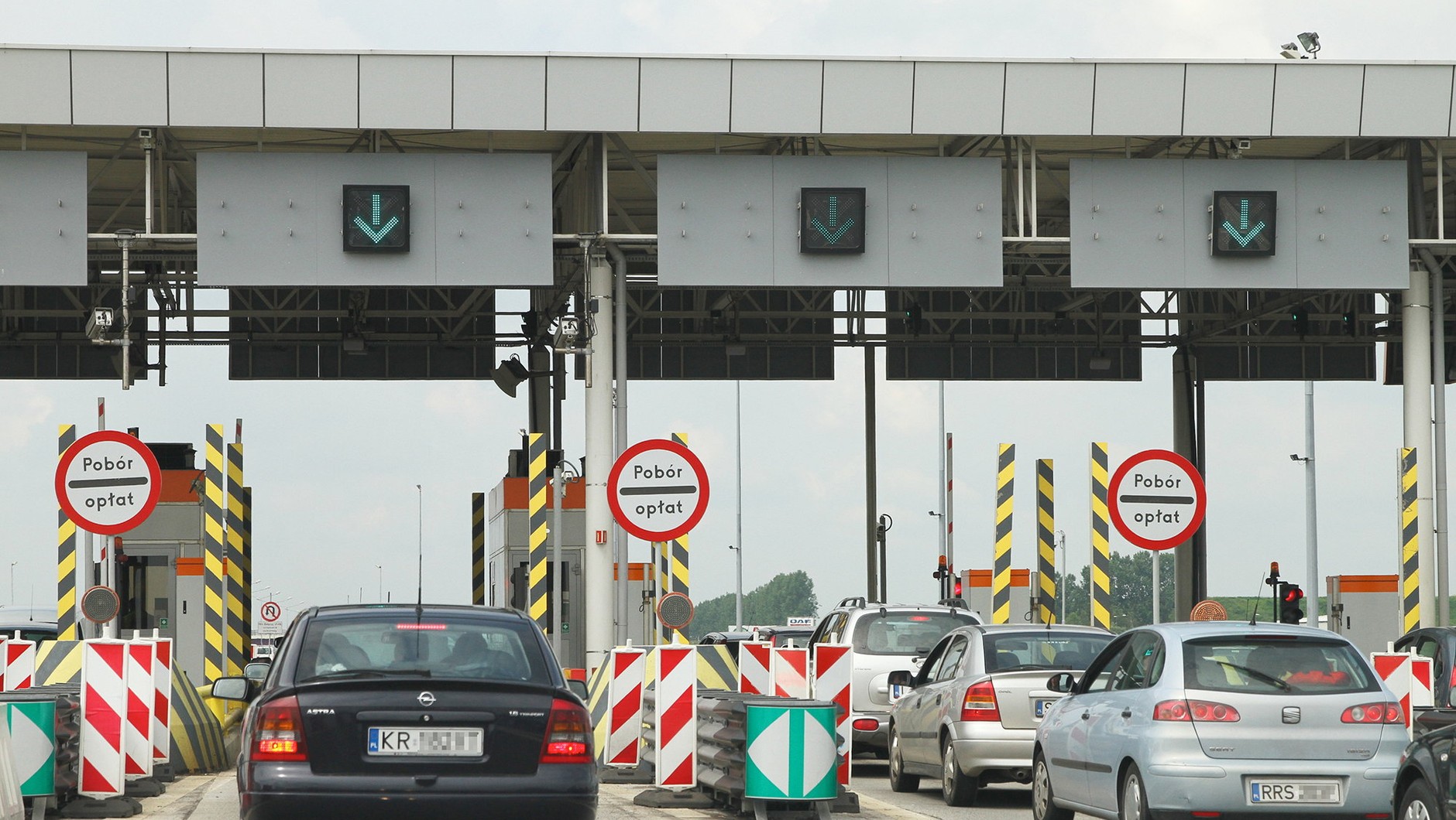 Bramki autostrady mogą się zakorkować w długi weekend.