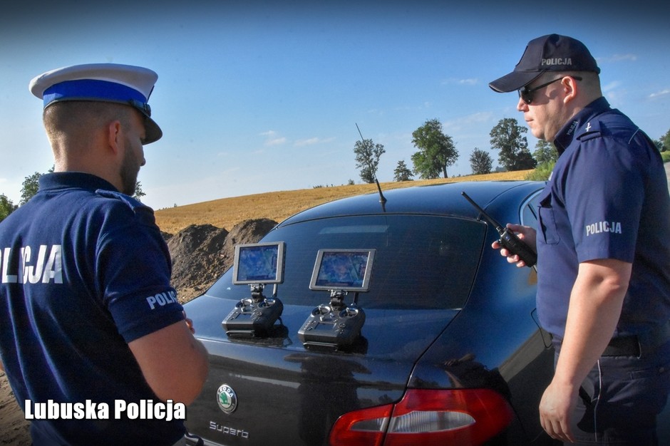 Policjanci kontrolowali okolice obwodnicy. Mandaty sypały się "z nieba"