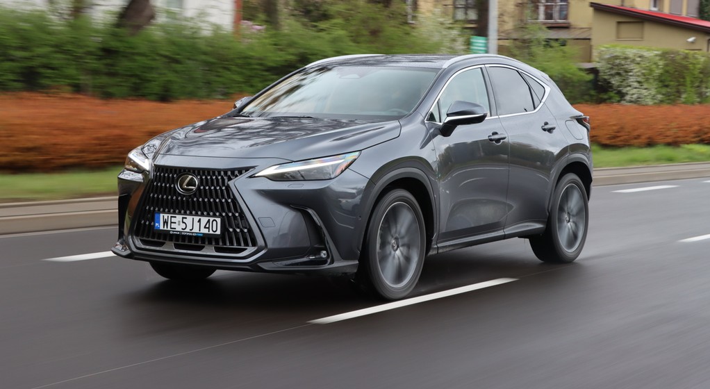 Lexus NX 450h+