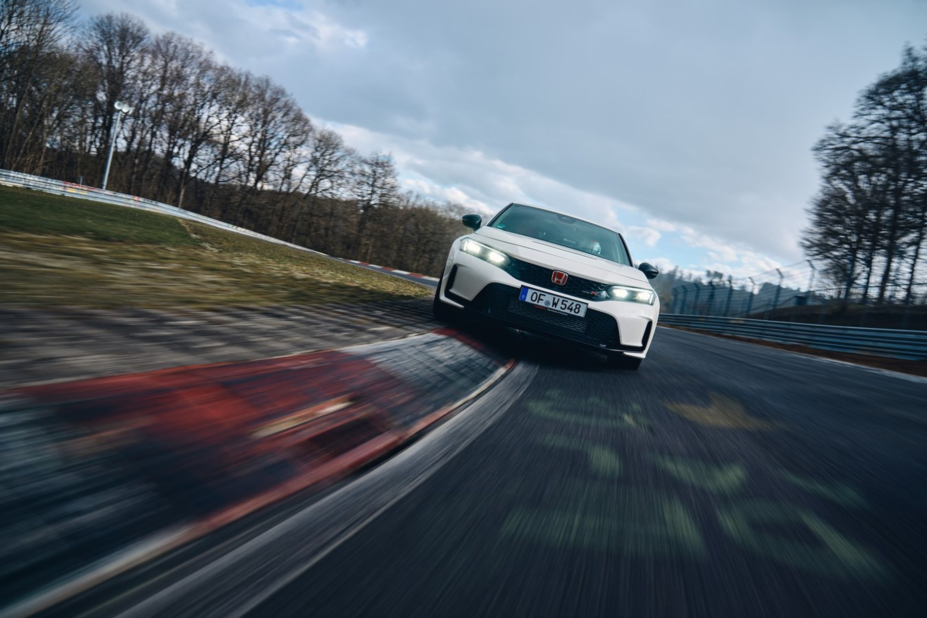 Nowa Honda Civic Type R na torze Nurburgring