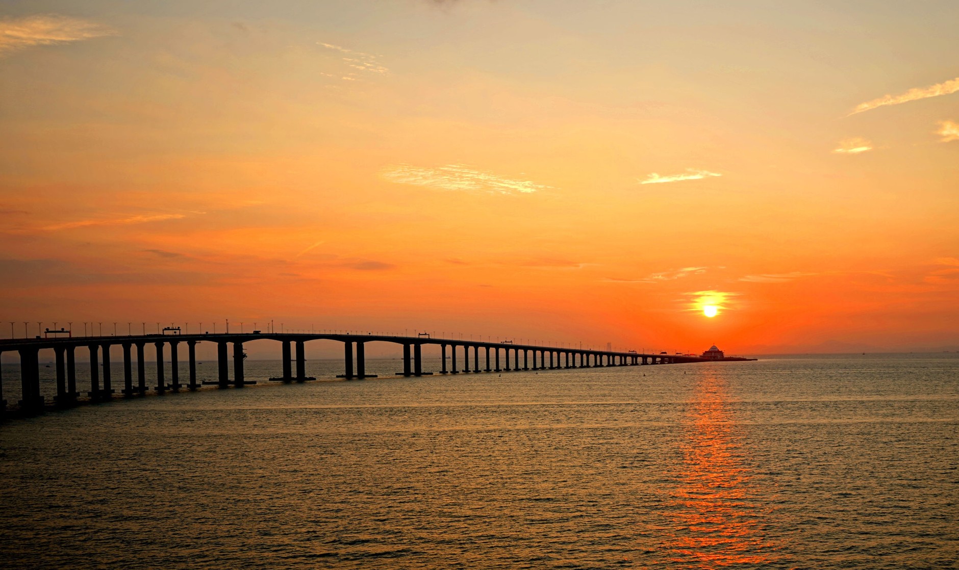 Chiński most Hong Kong - Zhuhai - Macao Bridge (HZMB)