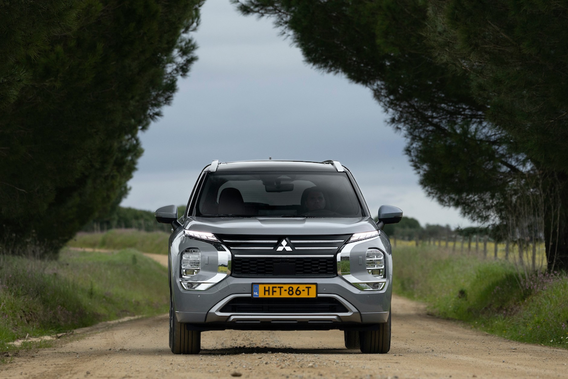 Nowy Mitsubishi Outlander PHEV