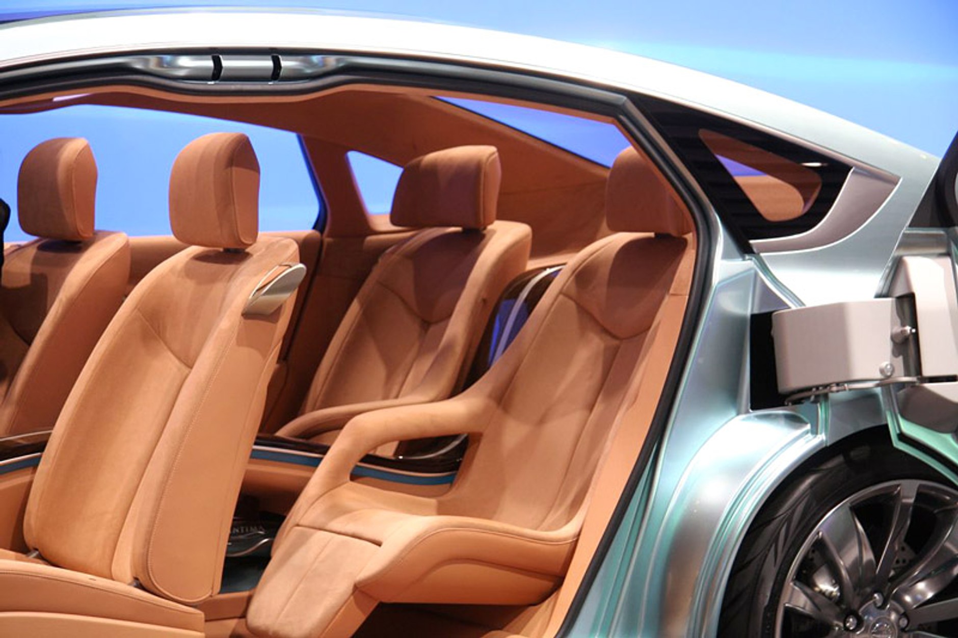 Tokio Motor Show 2007: Nissan Intima - nowoczesne życie z dieslem