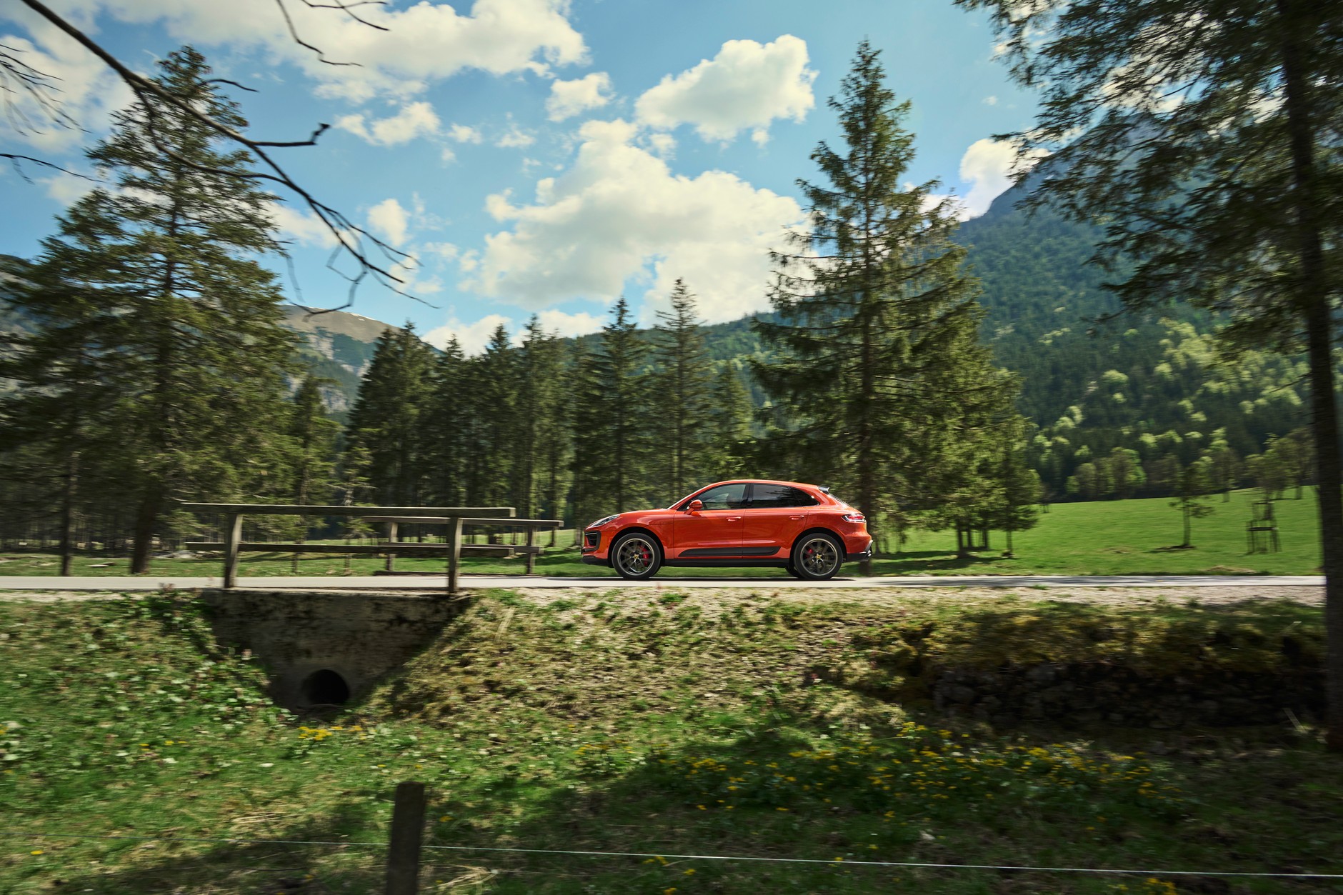 Porsche Macan 2021
