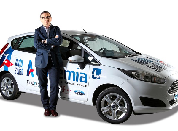 Akademia Auto Świat - rewolucja w szkoleniu kierowców