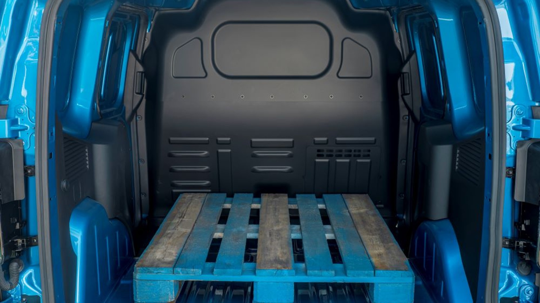 Ford E-Transit Courier