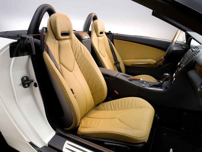Mercedes-Benz SLK 2008: mocniejszy z mniejszym zużyciem