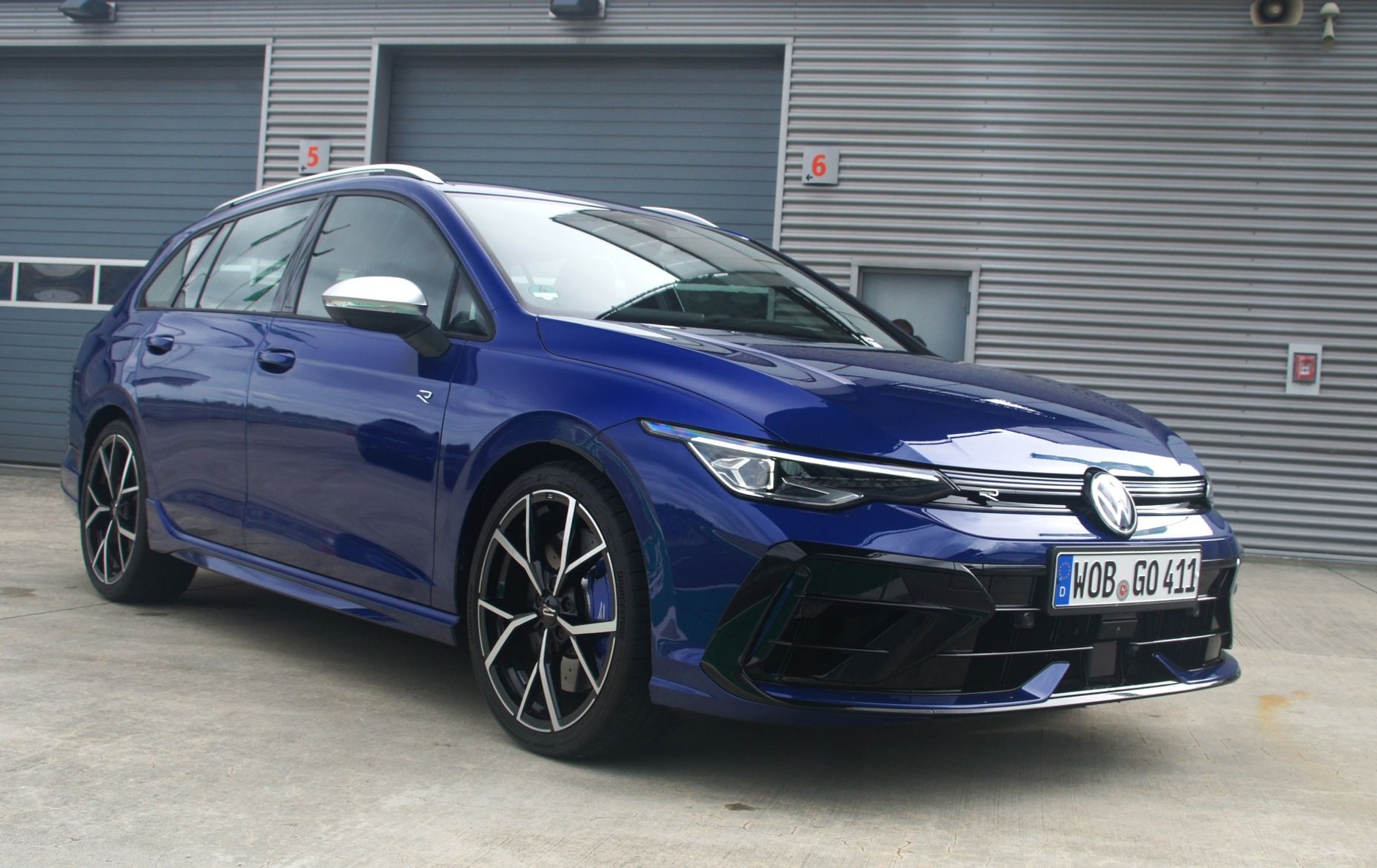 Volkswagen Golf R (2024)