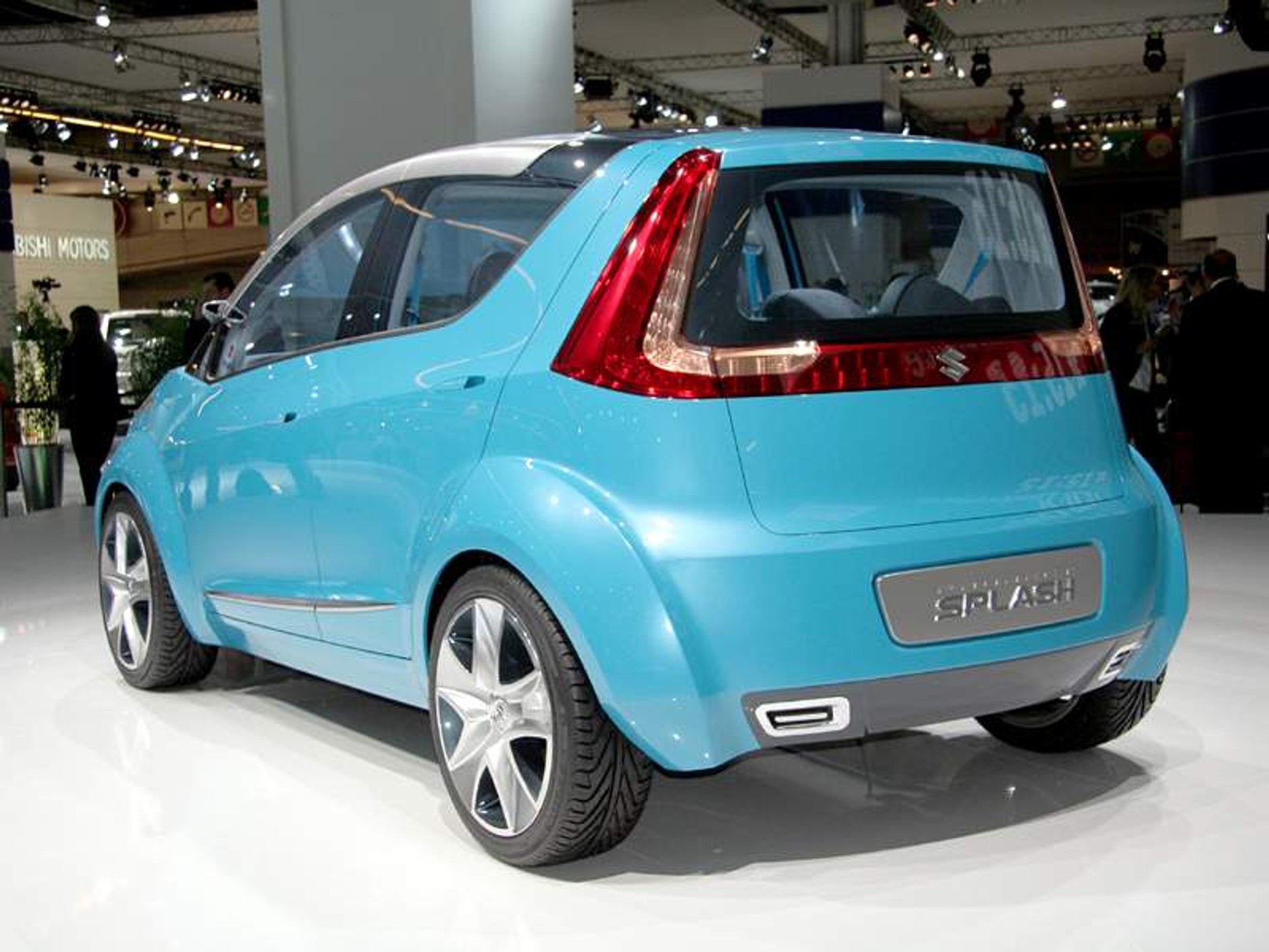 Paryż na żywo: Suzuki Project Splash