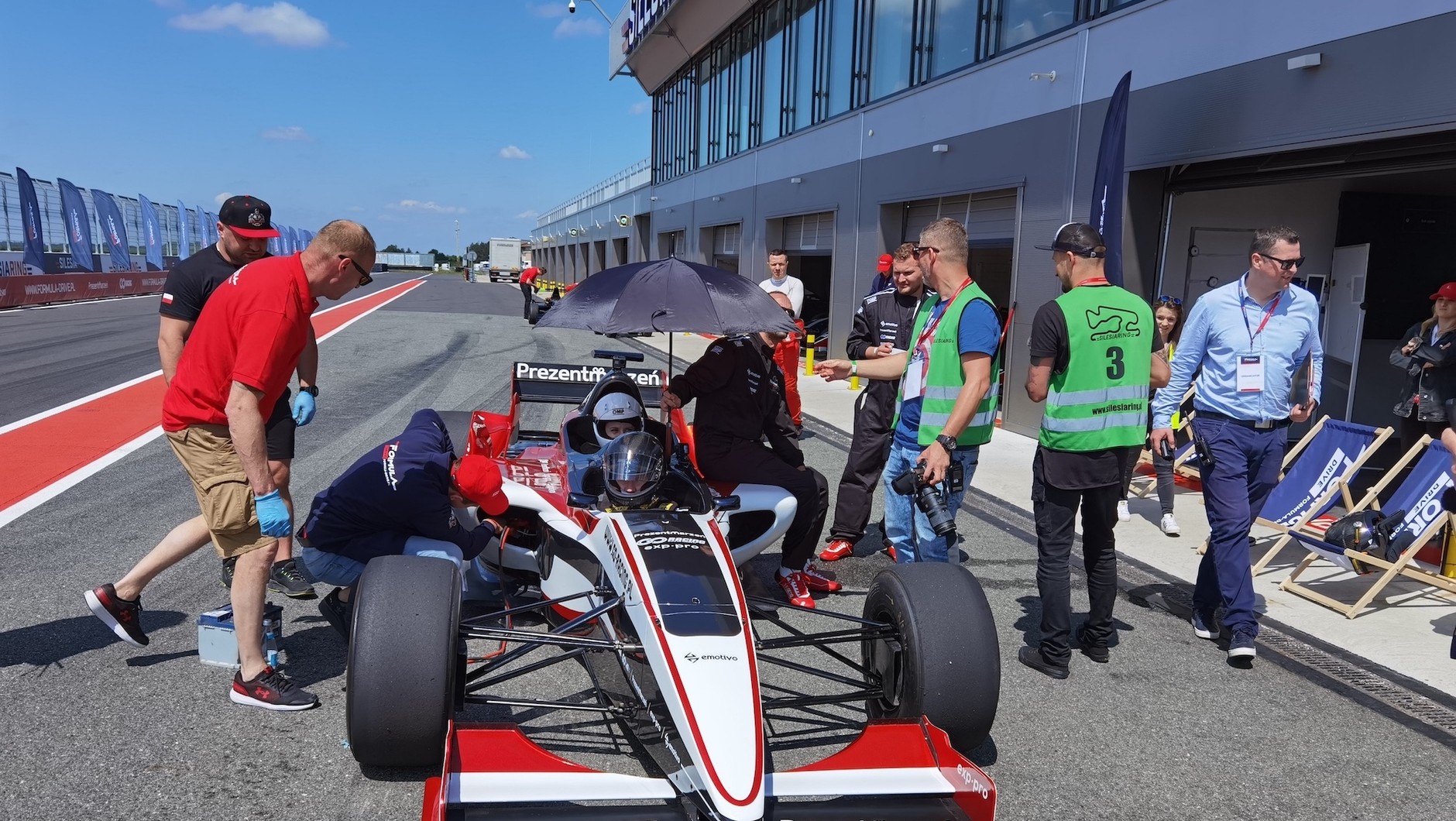 Formula Drive. Poprowadź bolid F1