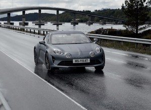 Alpine A110S - elektryzująca pomarańcza