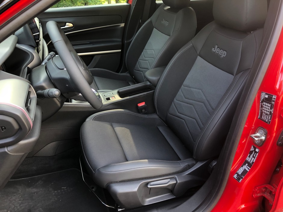 Jeep Avenger 1.2 GSE Altitude