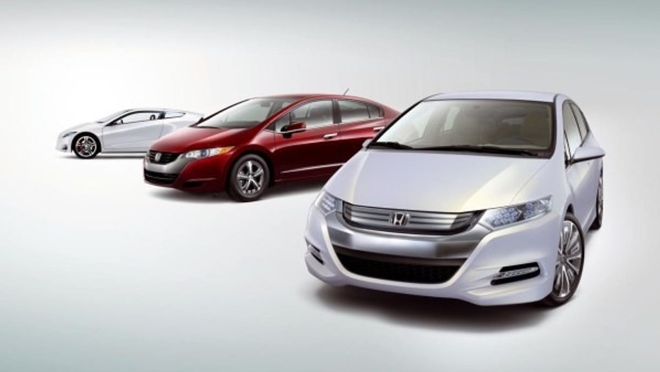 Honda mocno uderzy w Paryżu