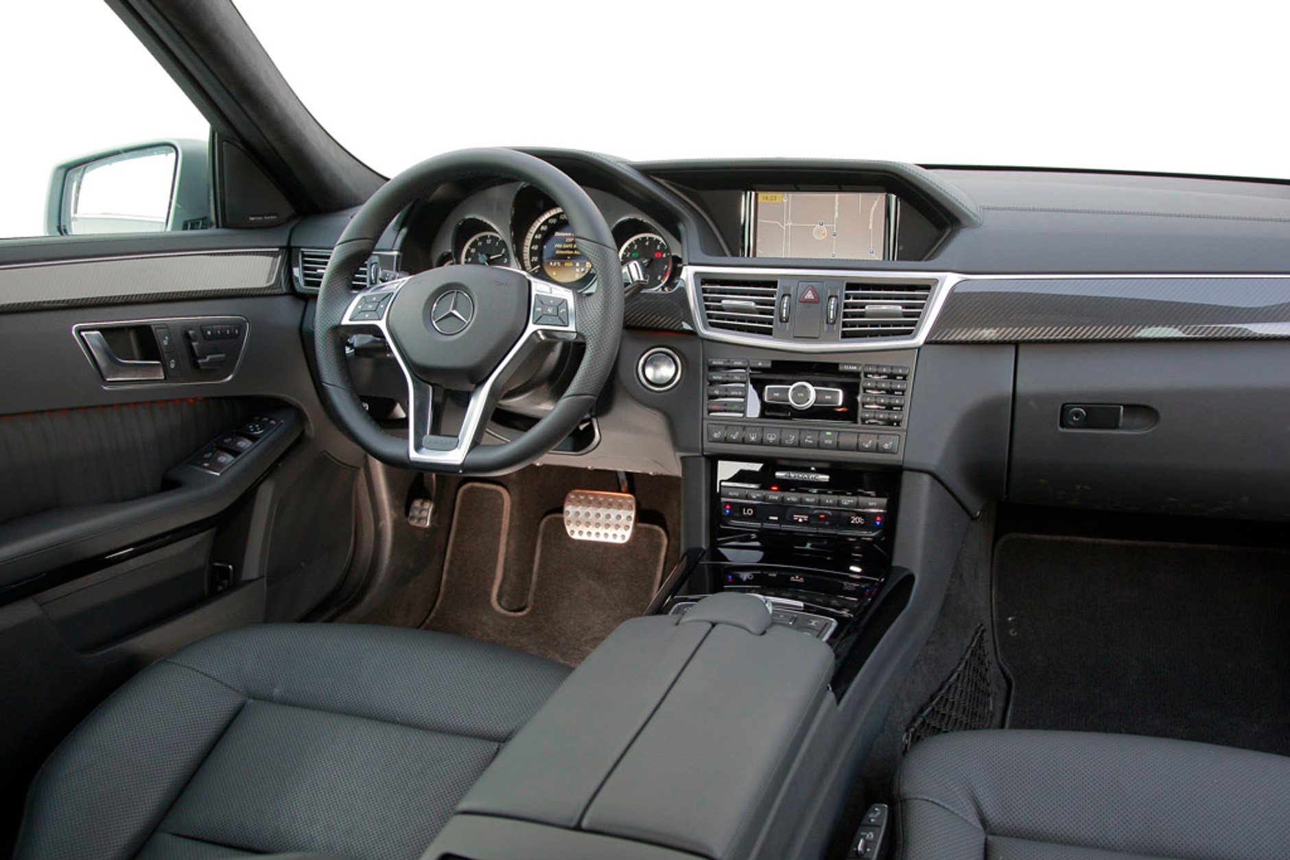 Mercedes E 500: rasowa limuzyna