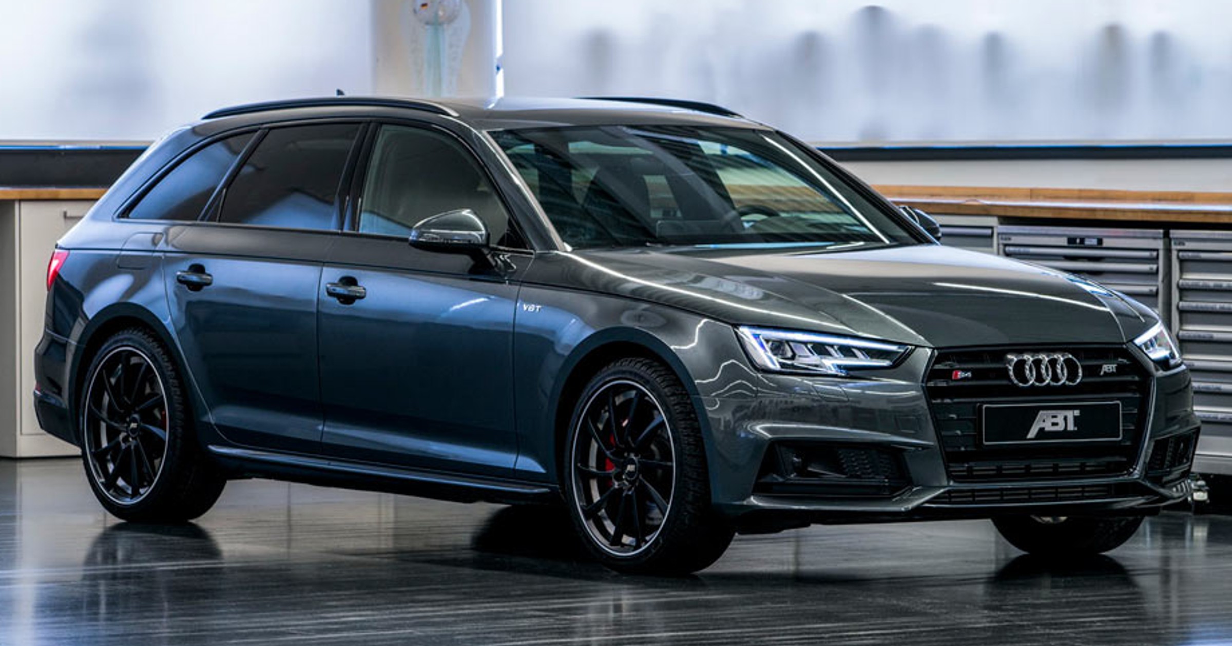 Audi S4 Avant na sterydach od ABT
