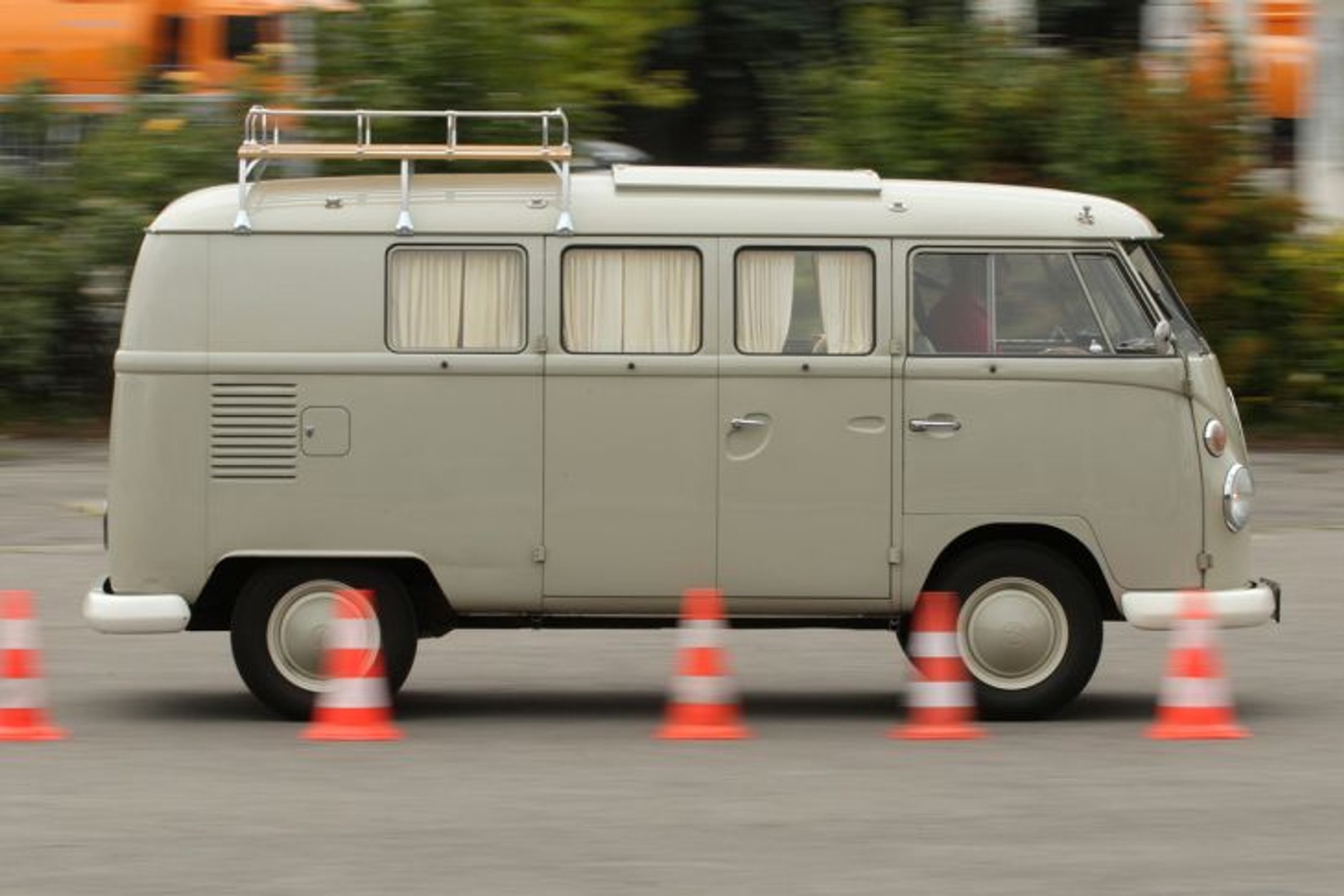 Volkswagen Transporter – kemping dla każdego