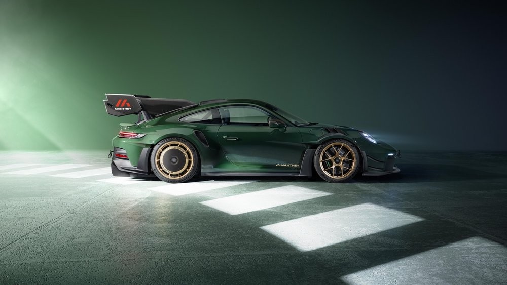 Porsche 911 GT3 RS Manthey Racing
