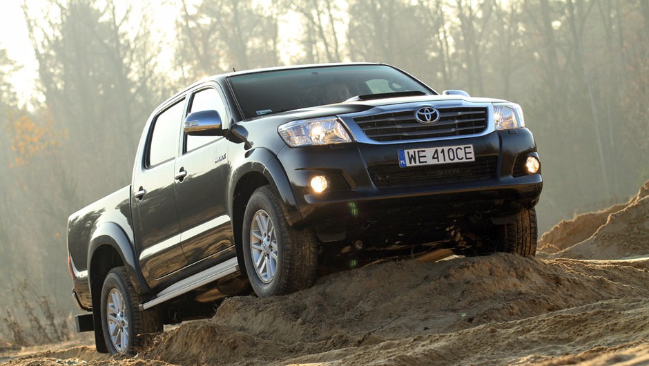 Toyota Hilux: pikap nie do zdarcia