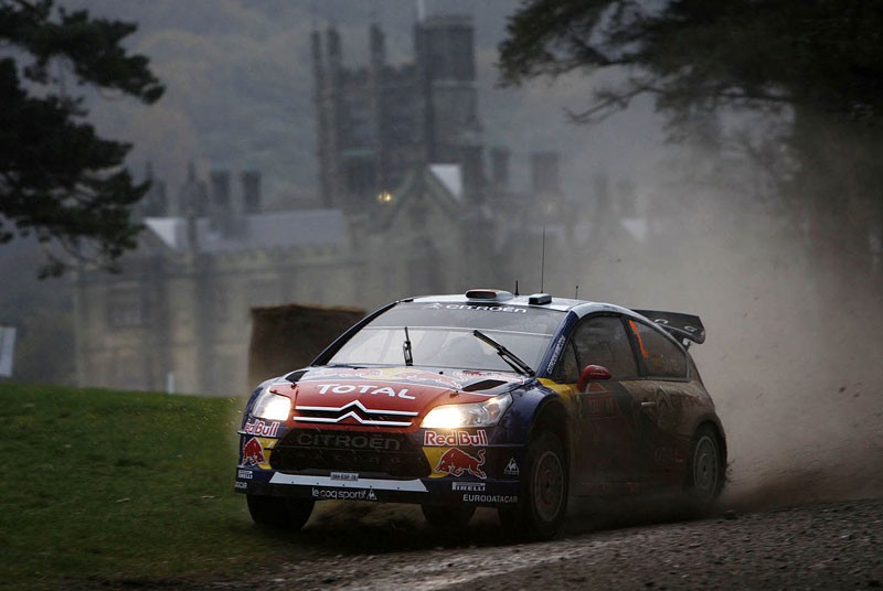 Rajd Wielkiej Brytanii 2009: mistrz świata Loeb w akcji - fotogaleria Rallyworld©Willy Weyens
