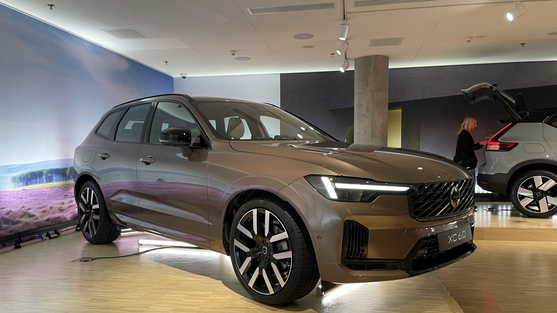 Volvo XC60 (2027)