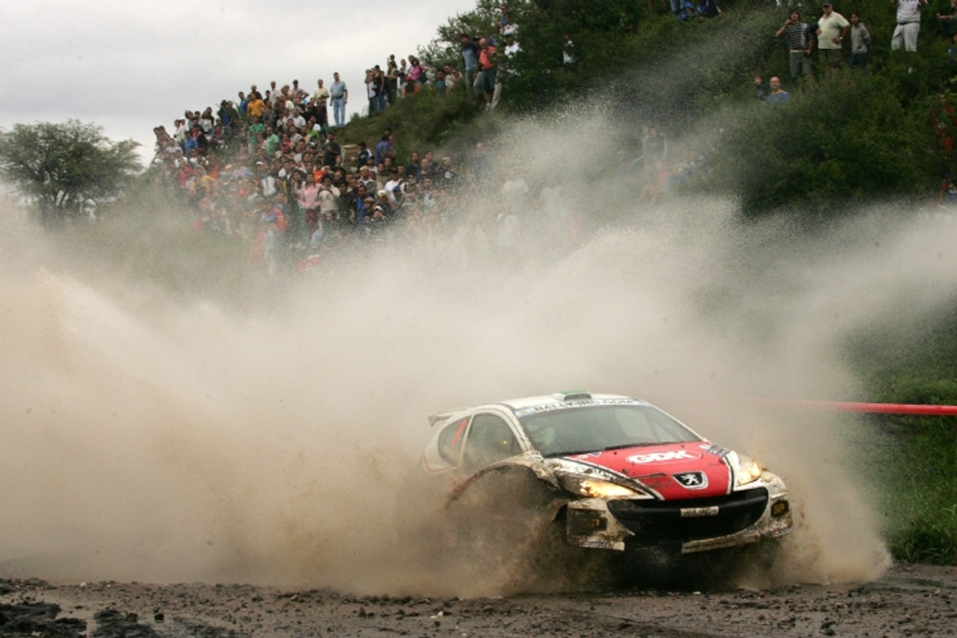 Rajd Argentyny 2010: Hänninen i trzy Fabie S2000 na czele (galeria)