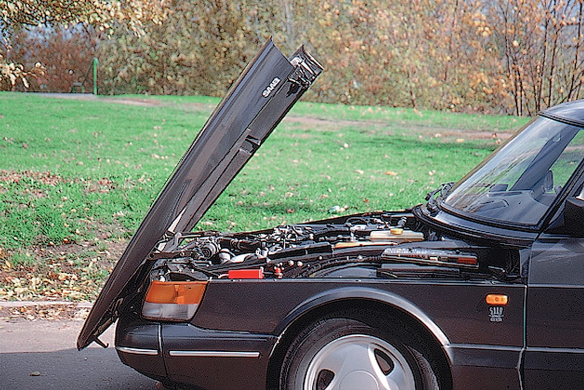 Saab 900 2.0 16V Turbo - szwedzka klasyka