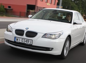 Kolejne ostrzeżenie o pożarach w BMW – tym razem winny przewód akumulatora