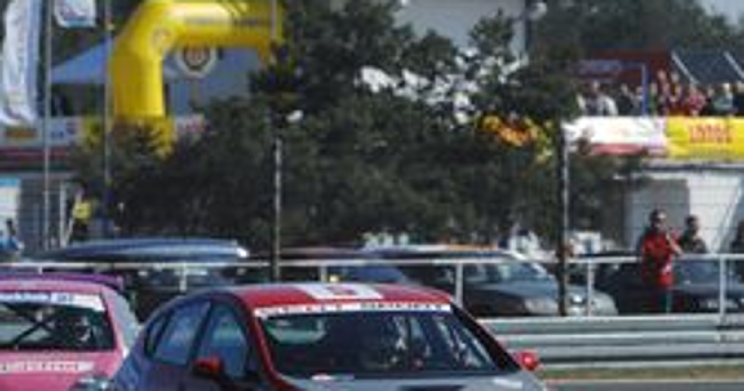 Wyścigi: Porsche niedoścignione na długim dystansie