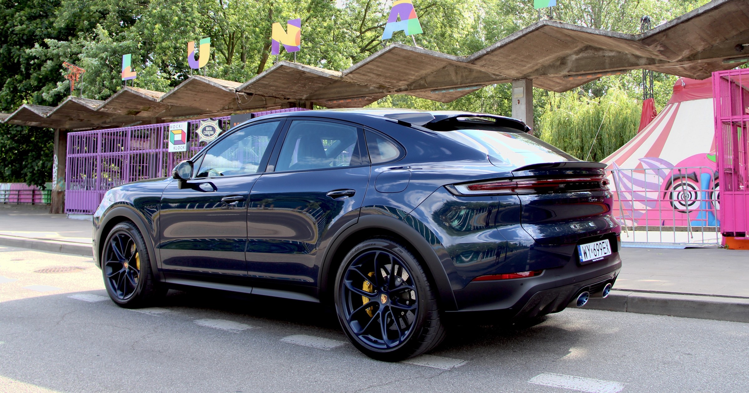 Porsche Cayenne Turbo E-Hybrid Coupe z pakietem GT