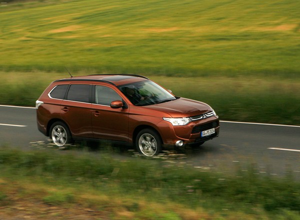 Mitsubishi Outlander: czy SUV może być ekologiczny