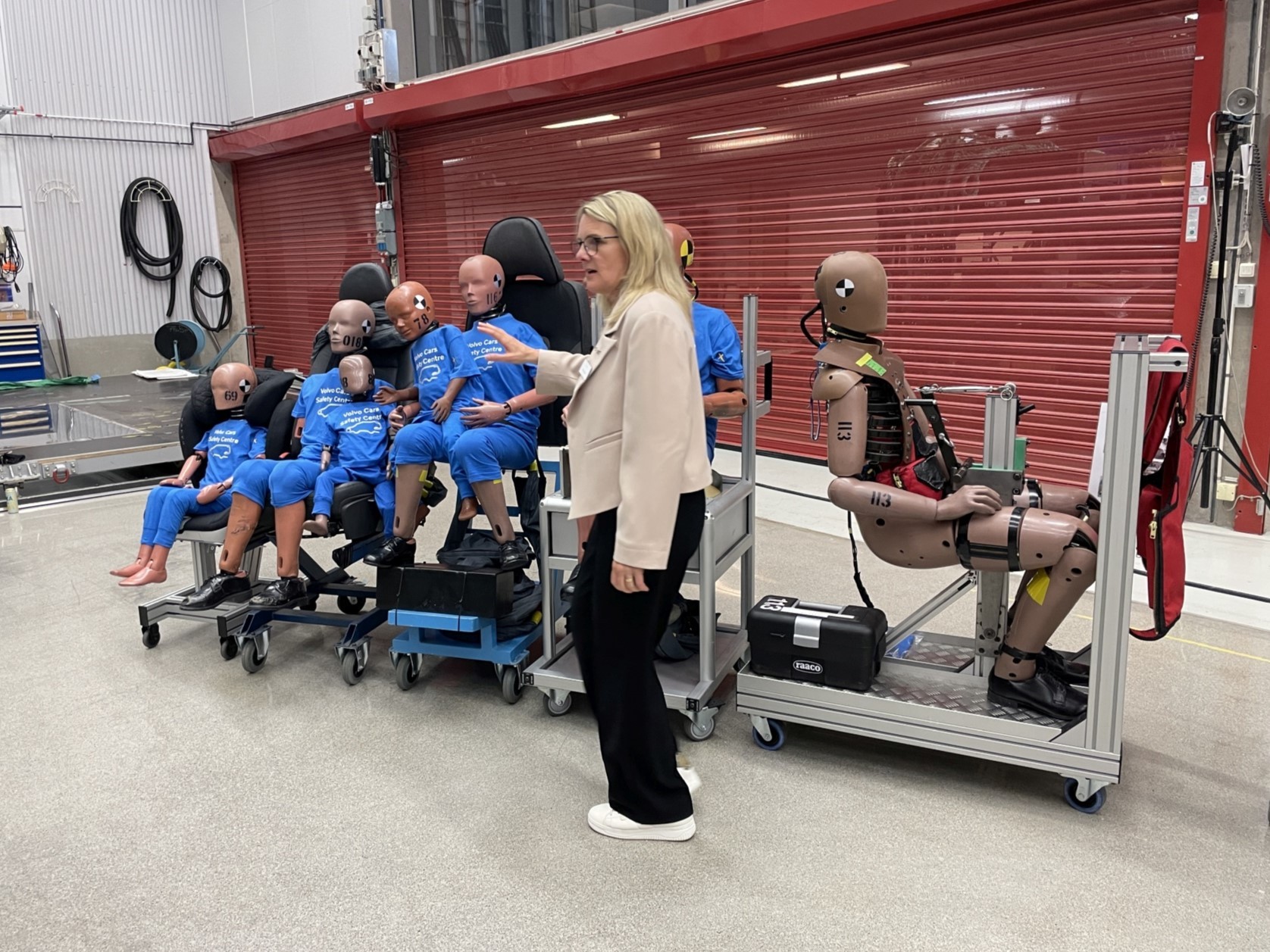 Lotta Jakobsson prezentuje różnorodność manekinów