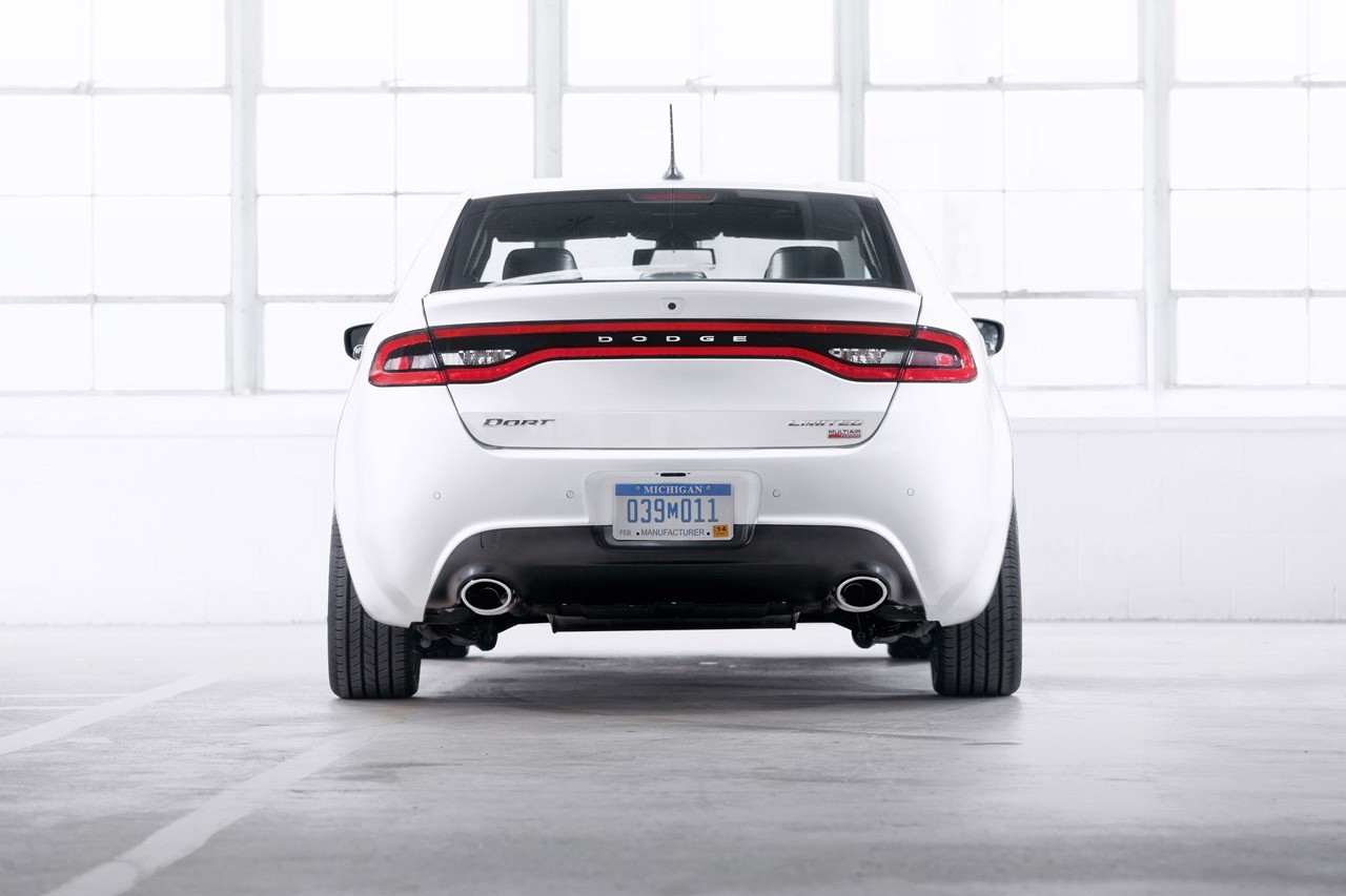 Tak wygląda Dodge Dart: wideo!