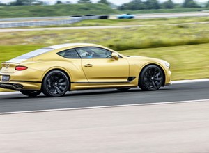 Bentley Continental GT Speed – władca lewego pasa