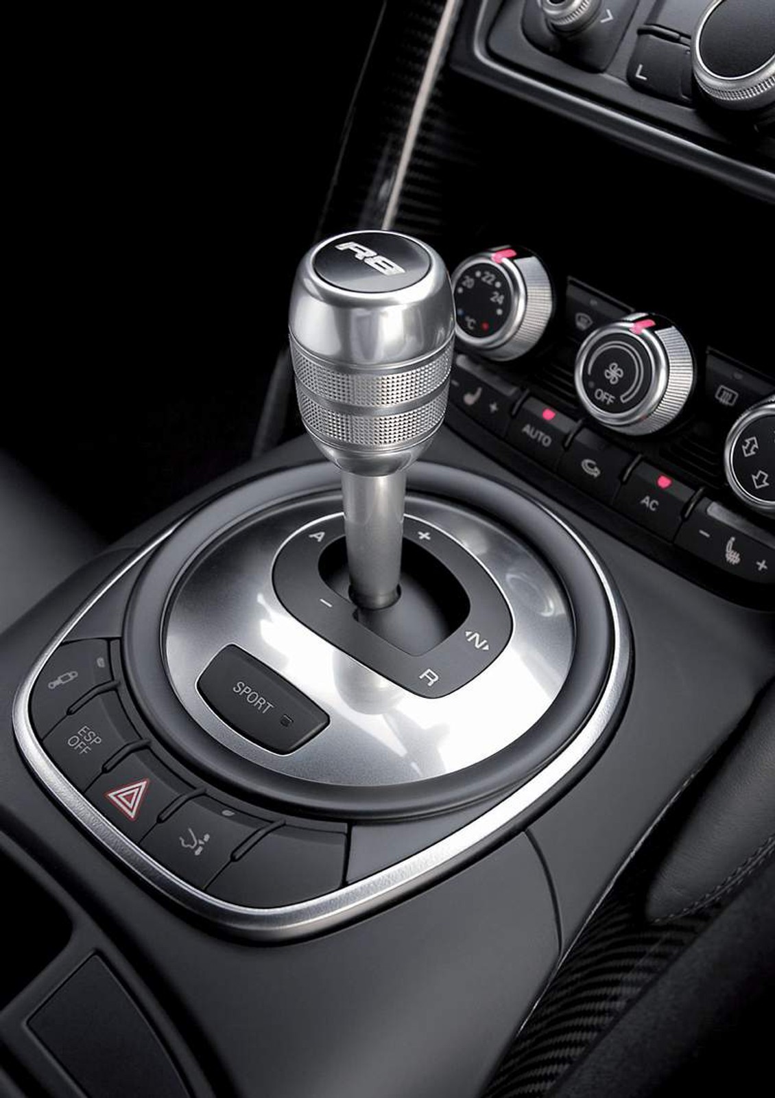 Paryż na żywo: Audi R8