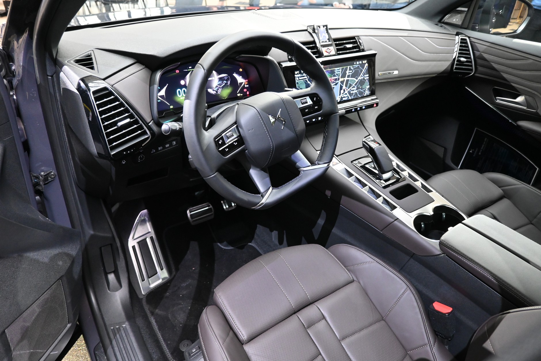 Antoine de Saint Exupery — nowa kolekcja marki DS