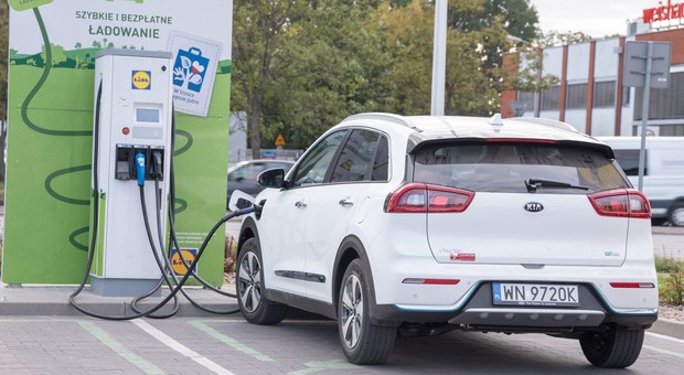 Kia Niro Plug-in Hybrid – sposób na tanią jazdę crossoverem? | TEST