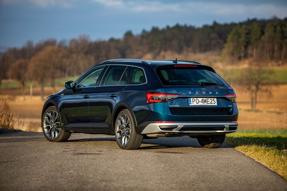 Skoda Superb Scout