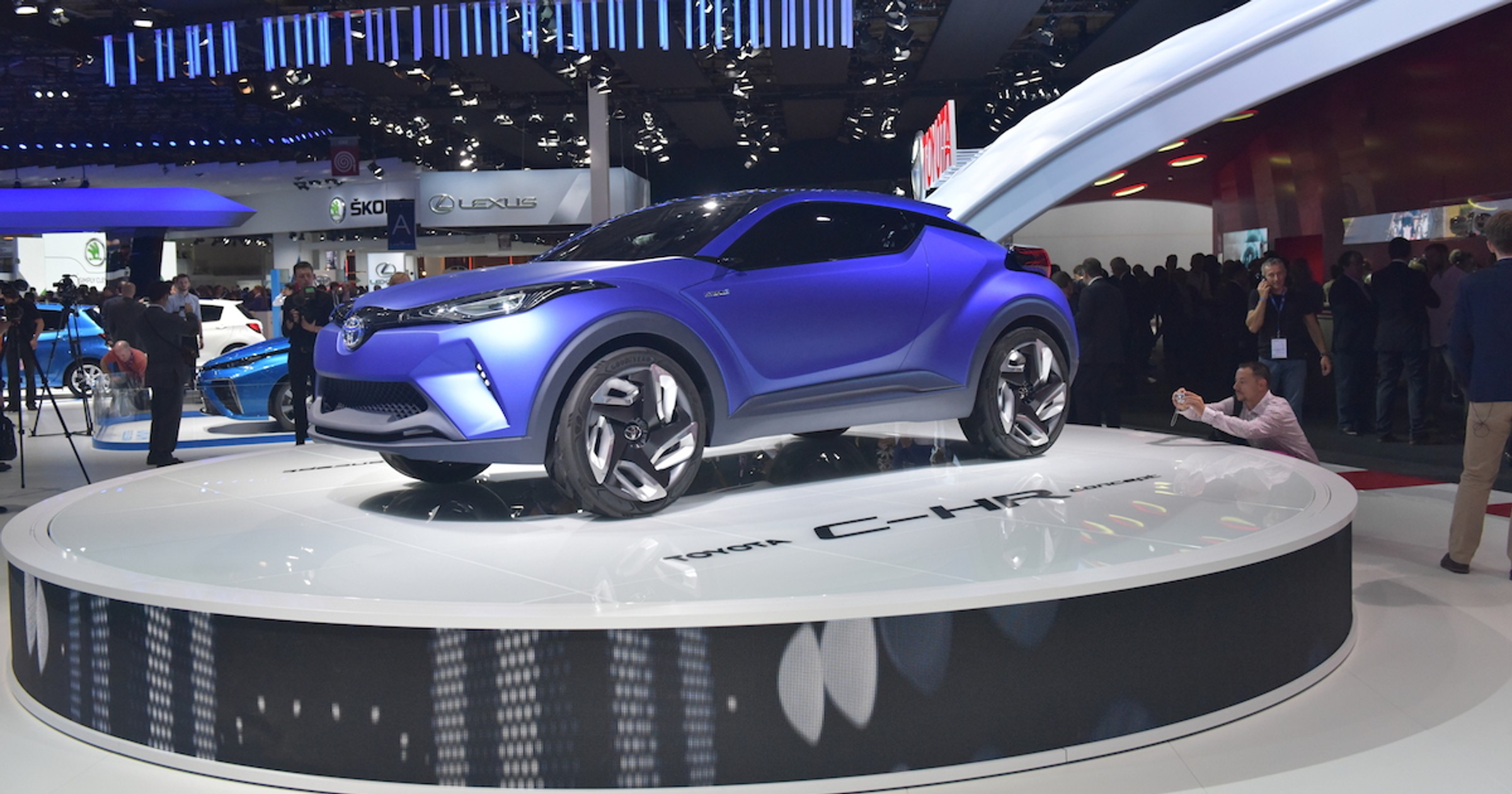 Toyota CR-H concept