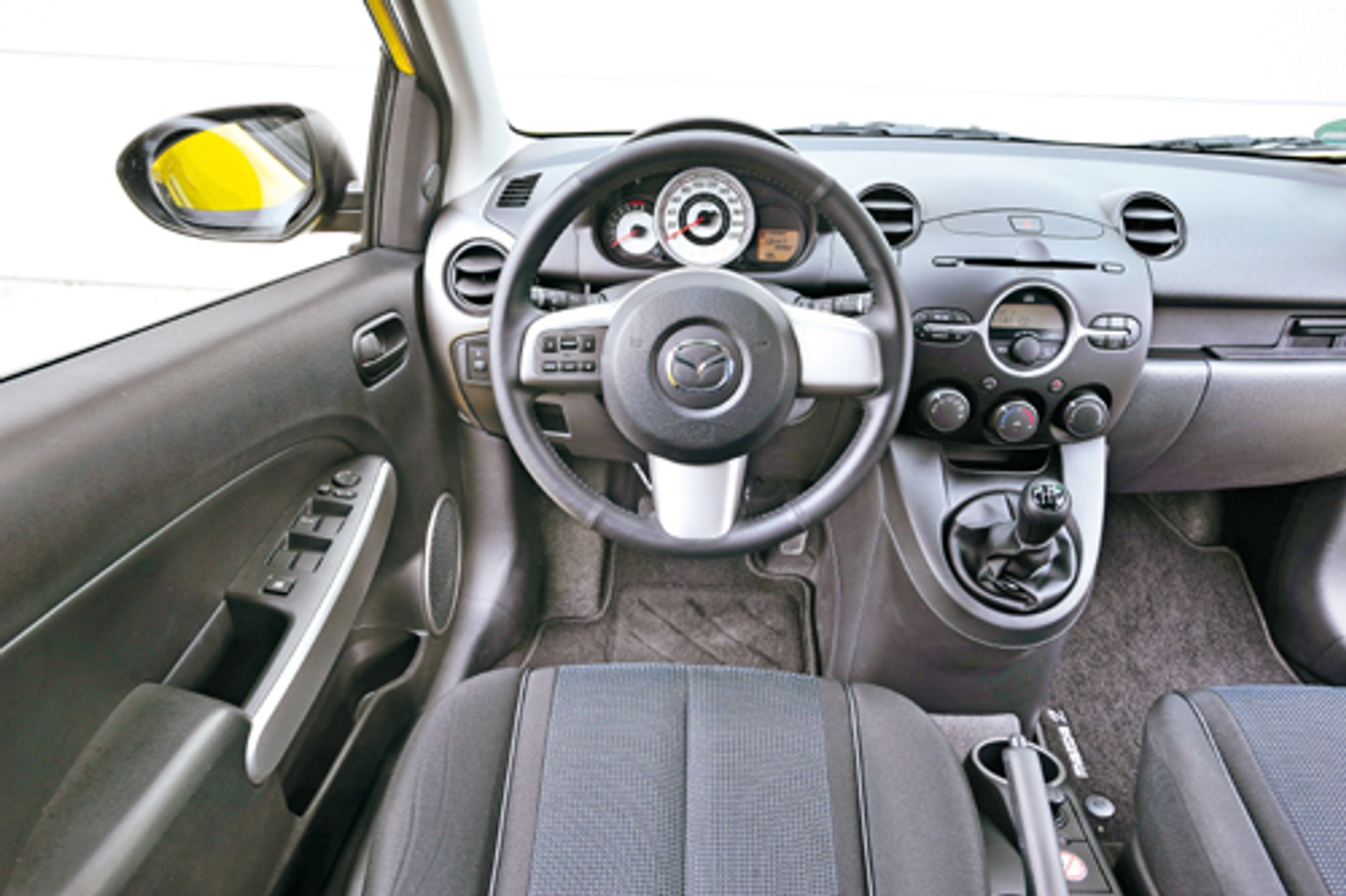 Seat Ibiza kontra Mazda 2, Opel Corsa i Renault Clio - Czy będzie głośno o nim w mieście?