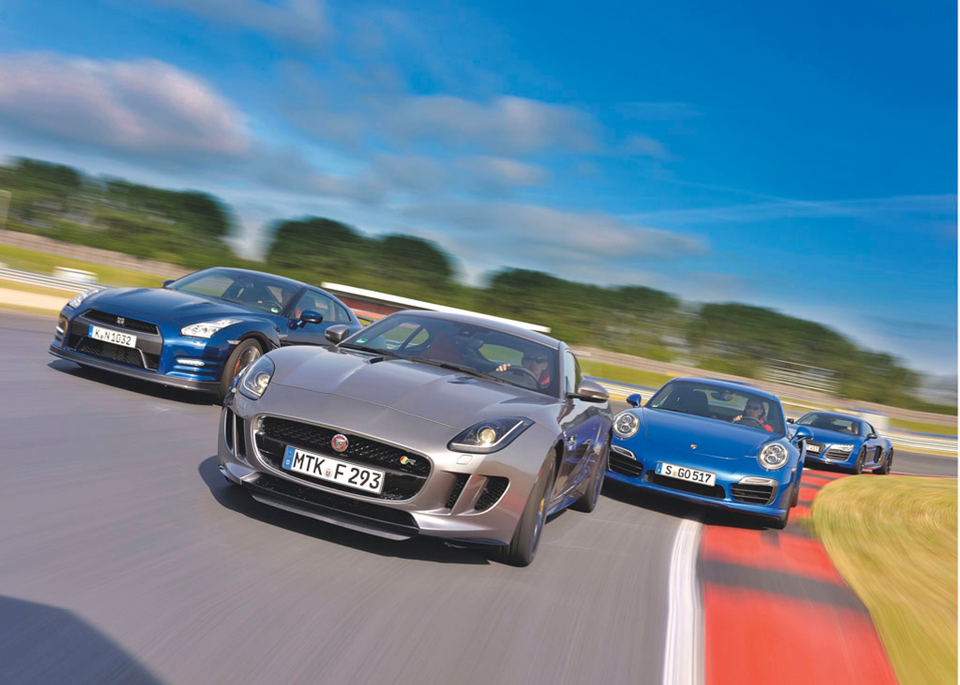 Porównanie: Audi R8 V10 Plus, Jaguar F-Type R, Nissan GT-R, Porsche 911 Turbo S