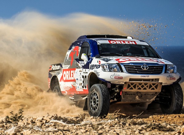 Orlen Team: Małysz bliżej czołówki Pharaons Rally