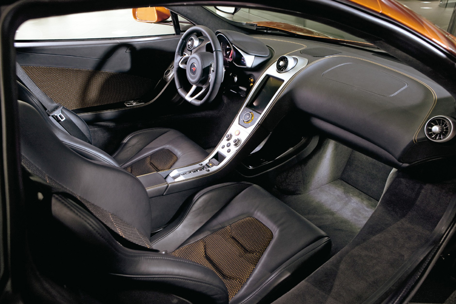 McLaren MP4-12C - Formuła 1 z toru na ulice