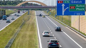 Też tak wyprzedzasz na autostradzie? Wielu kierowców nie zna tych zasad