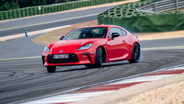 Toyota GR86 (2022 r.)