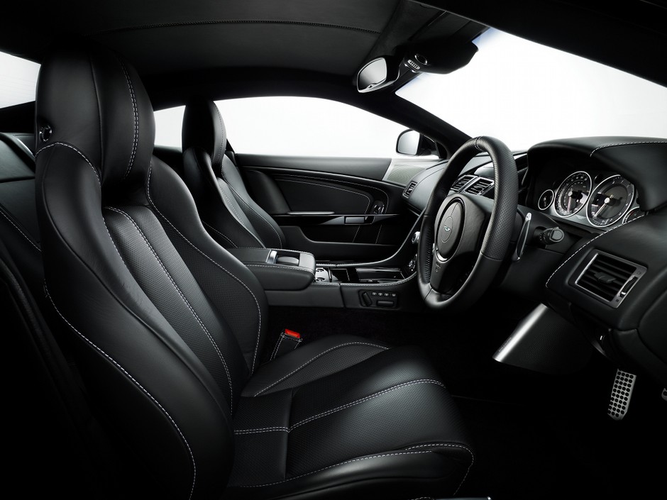 Aston Martin DB9 w trzech edycjach specjalnych