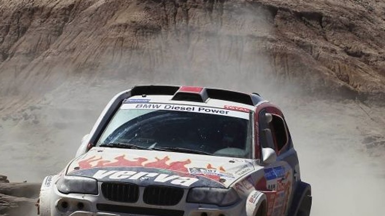 Hołowczyc w Silk Way Rally